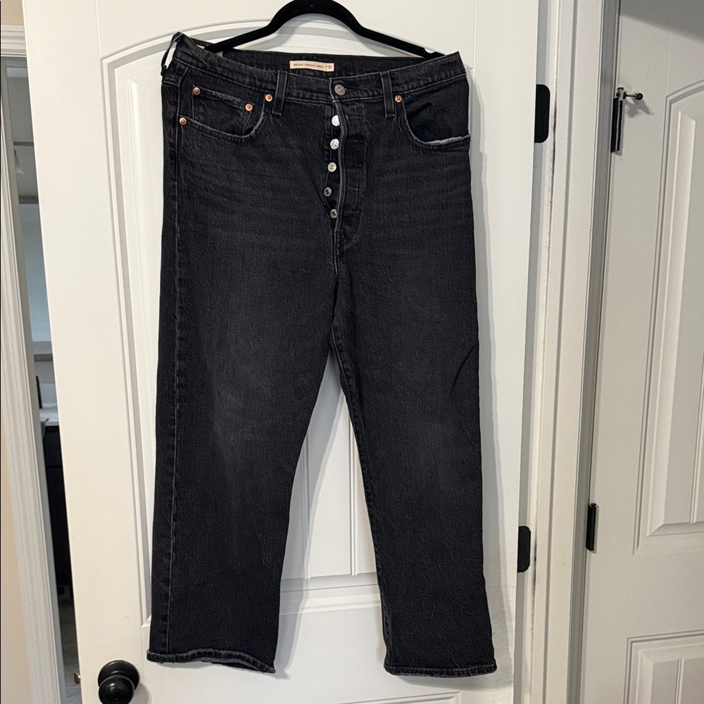 Levi's Black Button-Fly Ankle Crop Jeans
